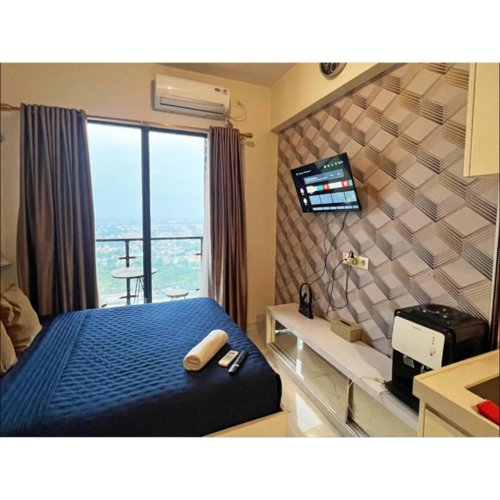 Studio Room